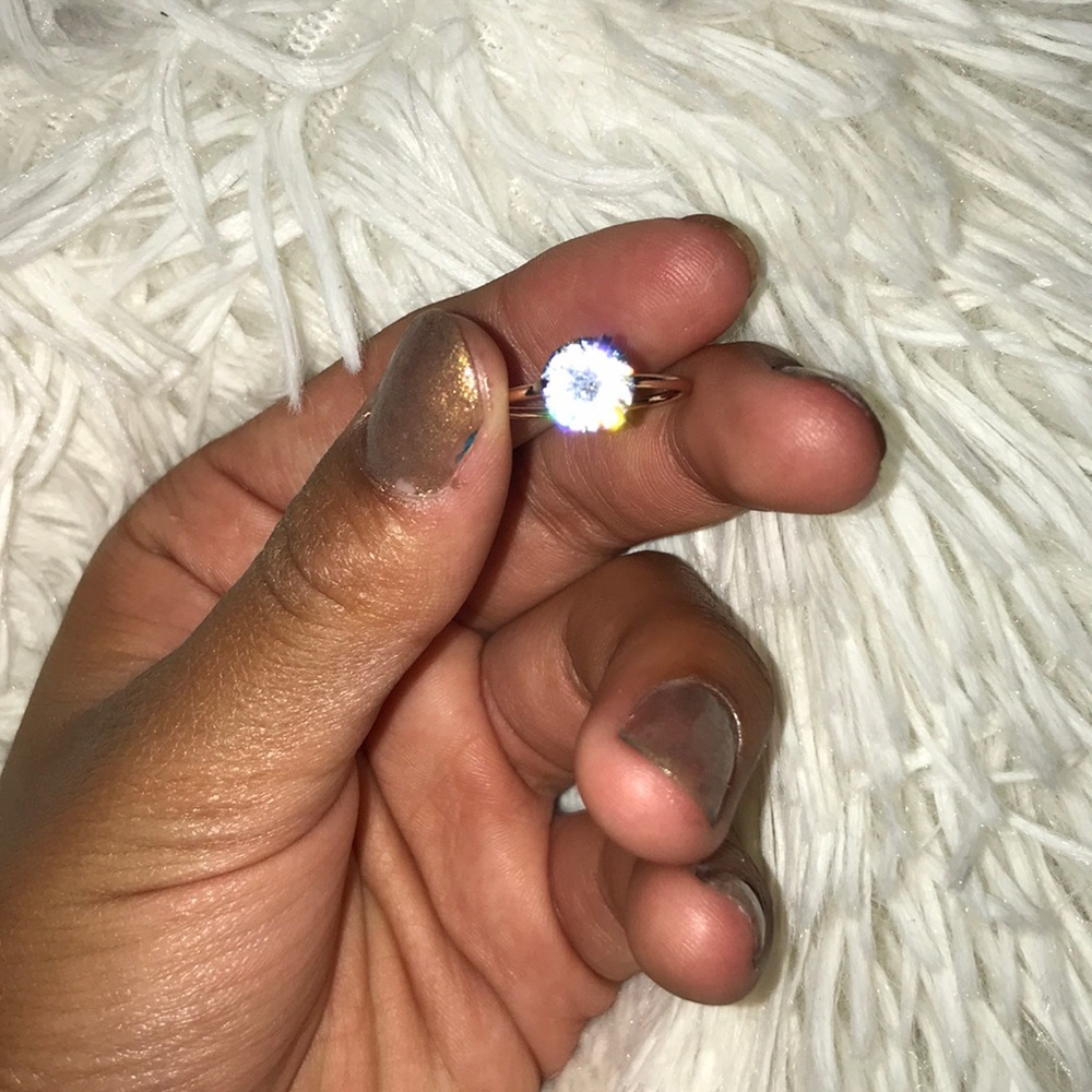 Ring - Picture 4 of 8